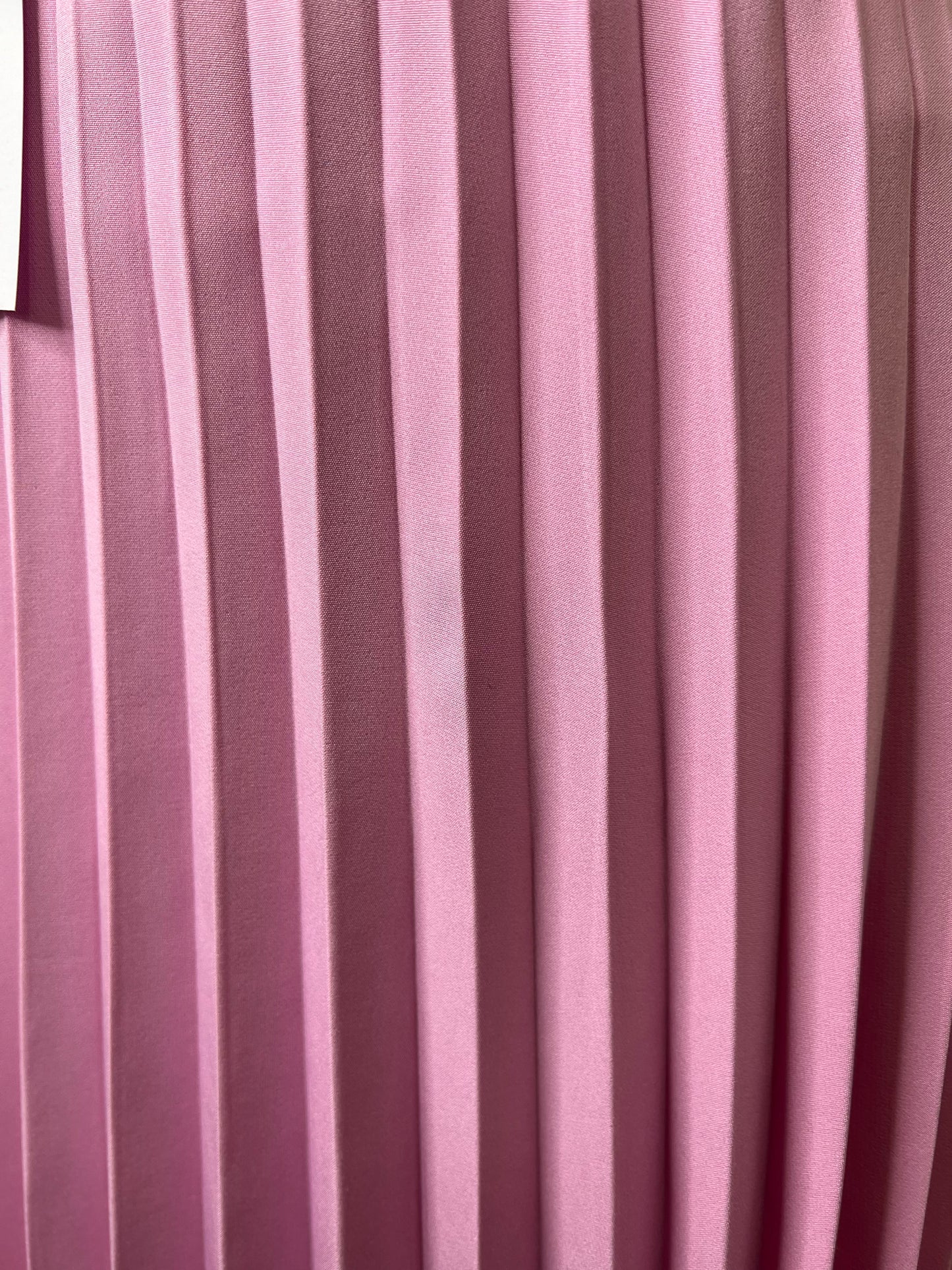 Falda plisada rosa