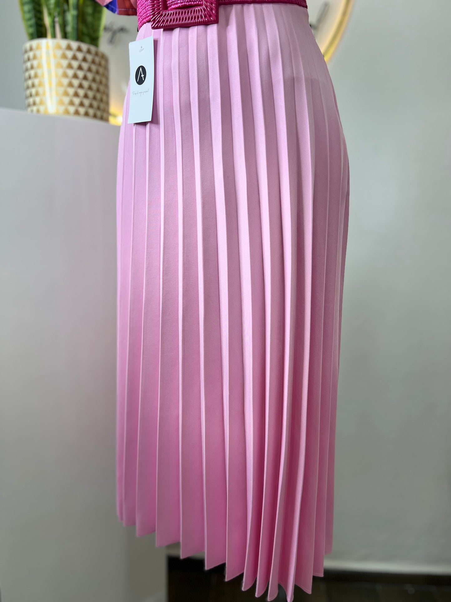 Falda plisada rosa