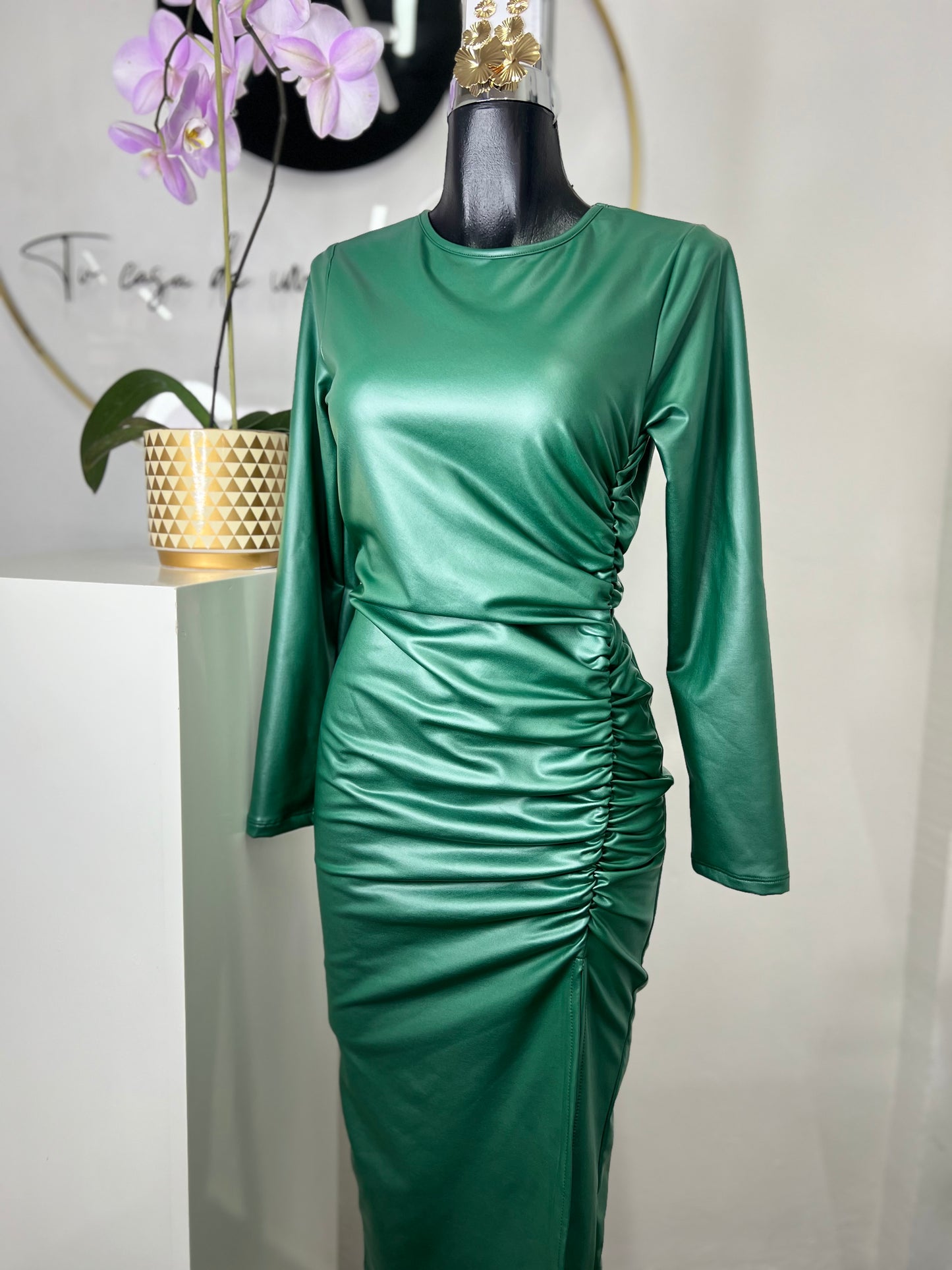 Vestido vinipiel verde