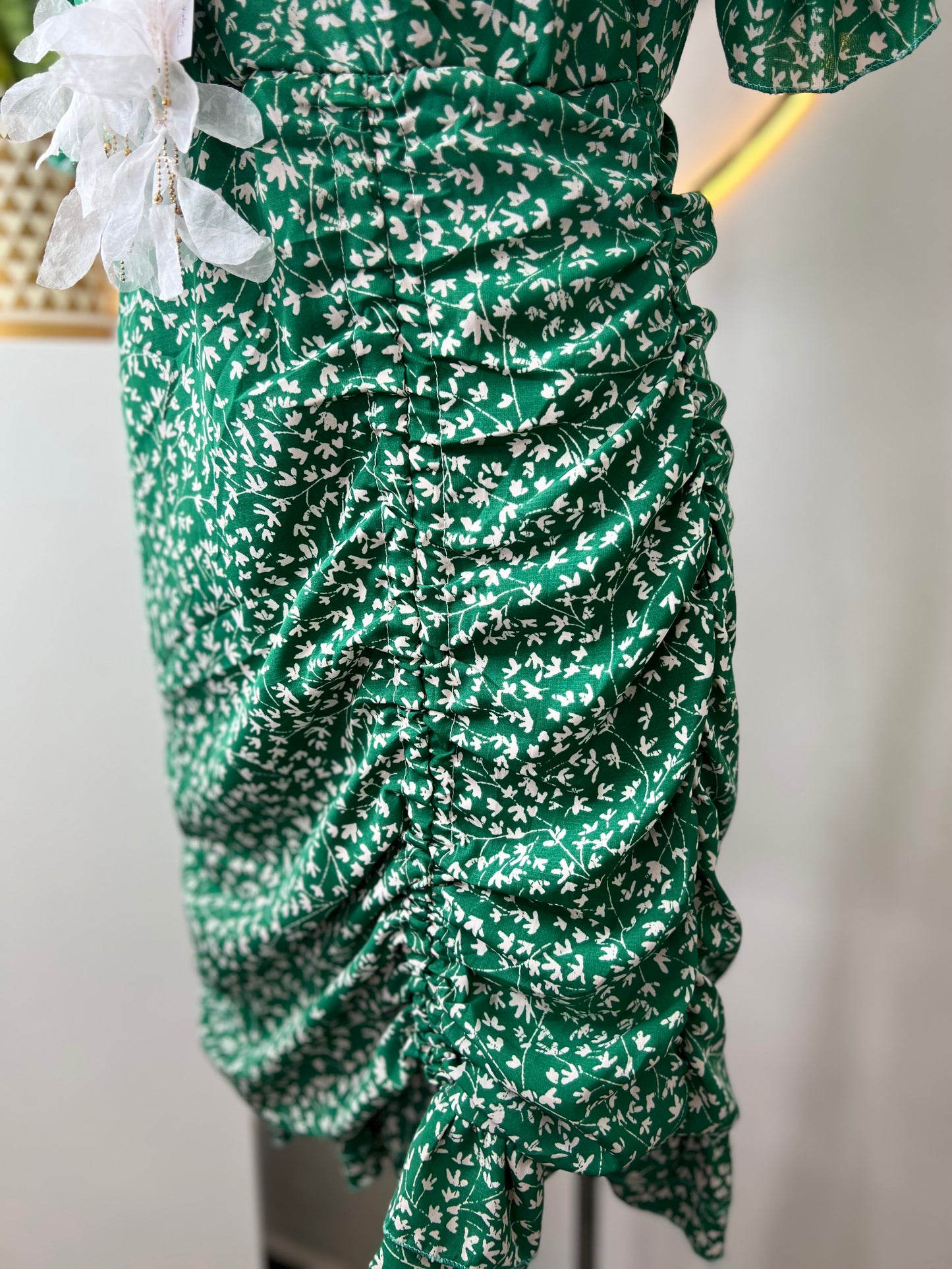 Vestido corto verde estampado floral