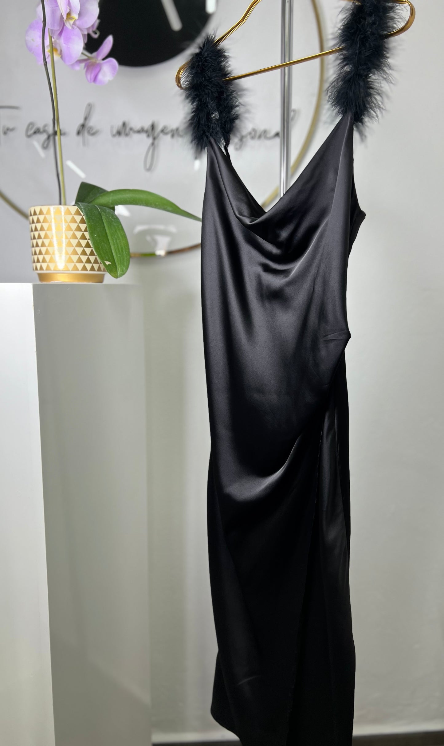 Vestido lencero negro